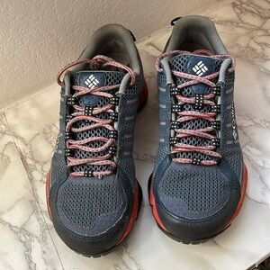 Columbia Gray and Red Women's Sneakers